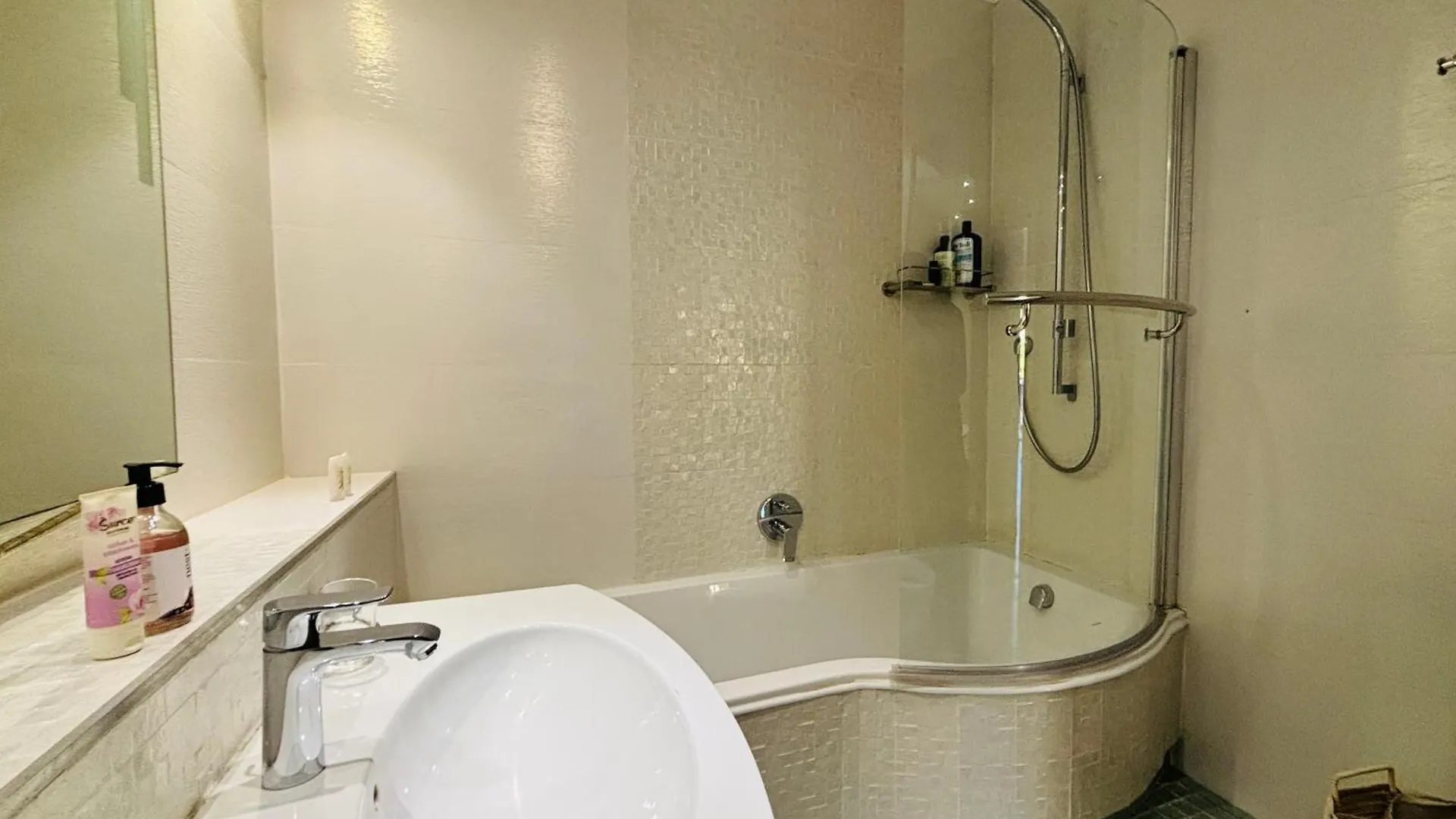 Zals -Luxury Accommodation Island Club Century City Cape Town Apartment